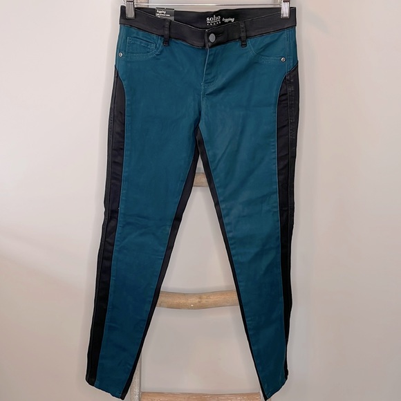 NWT NY&CO Color Block Legging Soho  Jeans - Picture 2 of 9